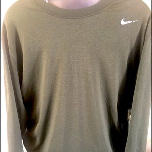 NIke DRI-FIT XXL Long Sleeve Shirt